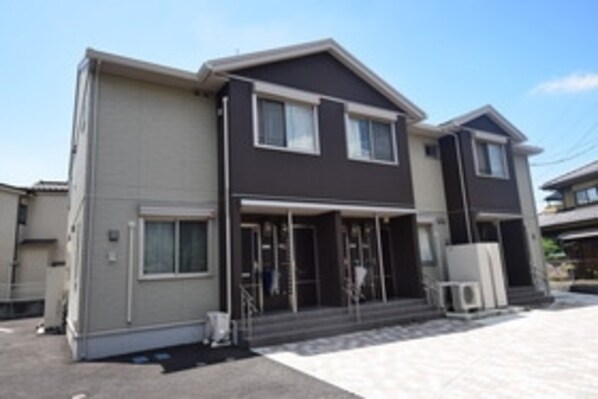 セッテヴィータの物件外観写真